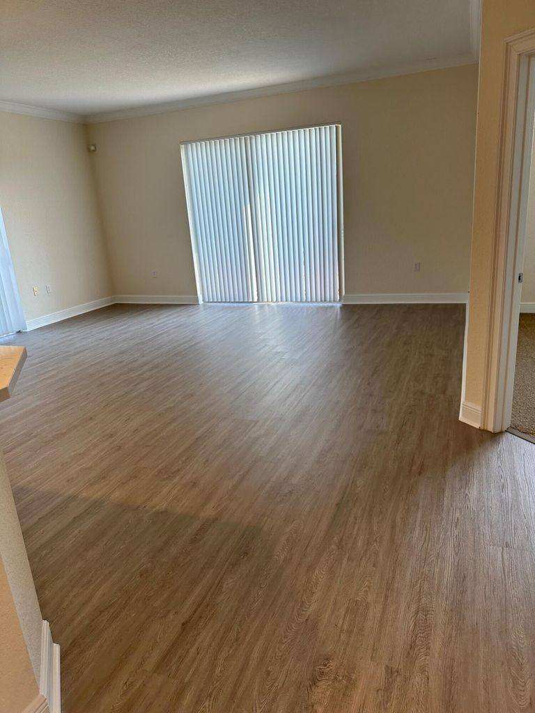 Apartment for rent at 4620 Pga Blvd, Palm Beach Gardens, FL 33418