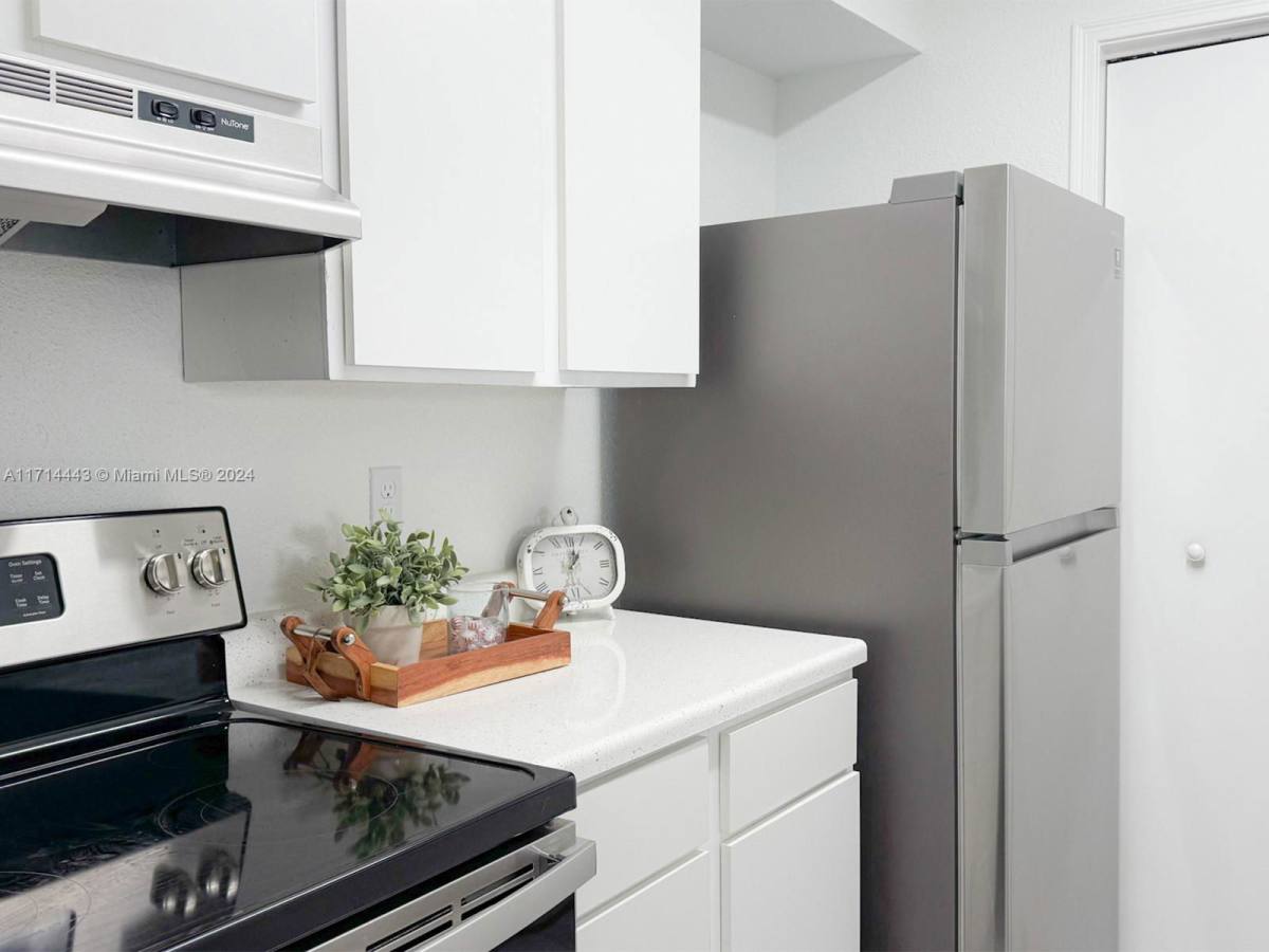 Apartment for rent at 755 Riverside Dr #755, Coral Springs, FL 33071