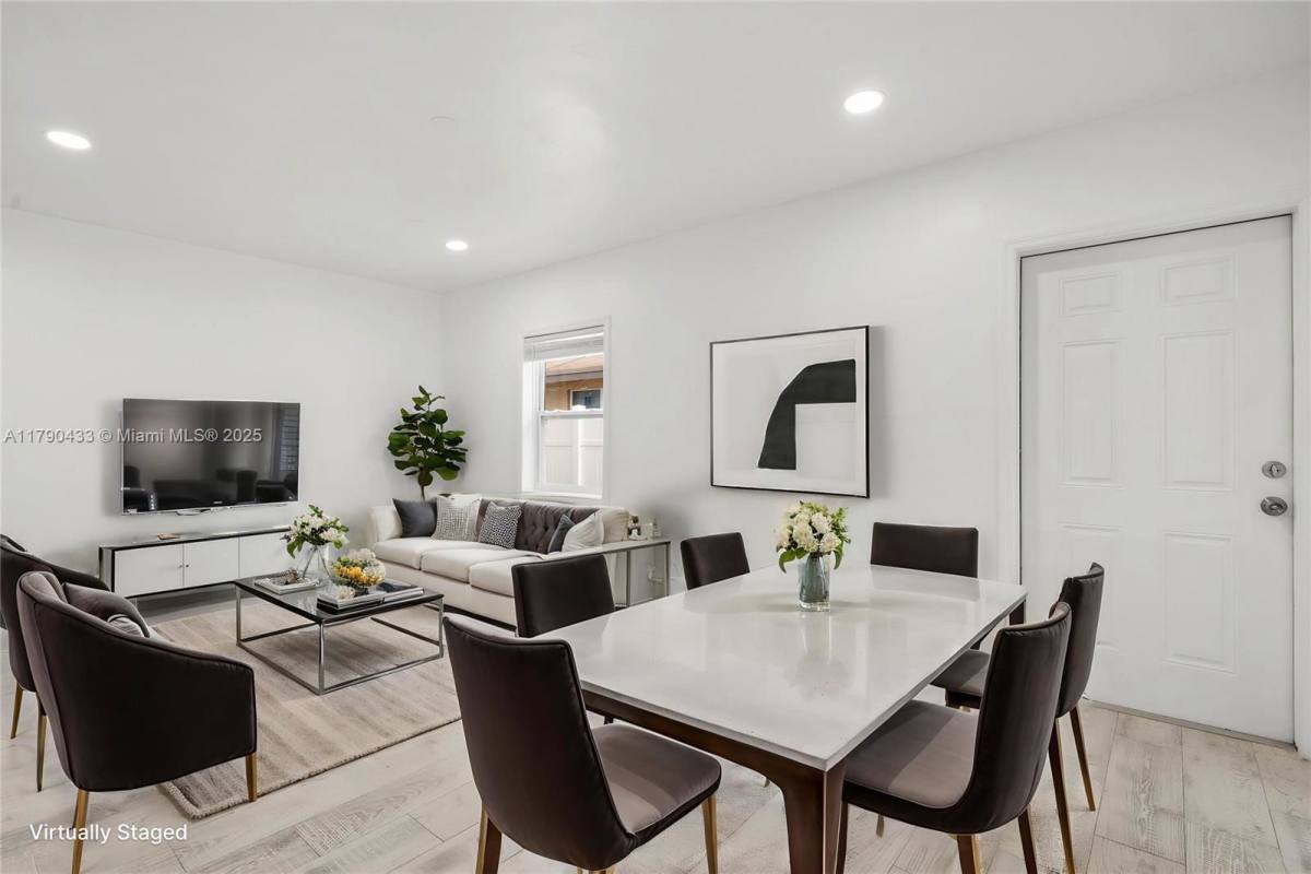 Apartment for rent at 1041 NE 9th Ave #B, Fort Lauderdale, FL 33304