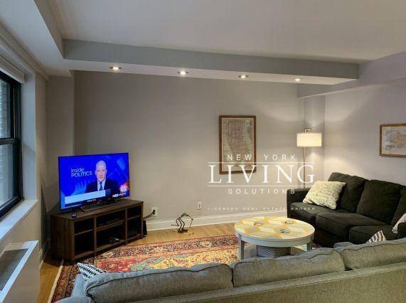 Apartment for rent at 301 E 47th St #21E, New York, NY 10017