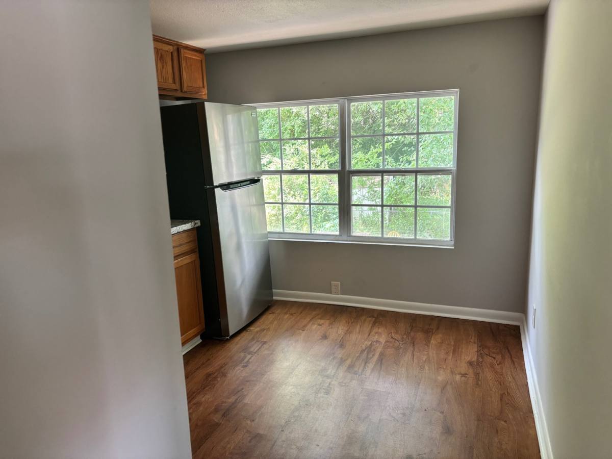 Apartment for rent at 1919 Hoitt Ave #DUPLEX, Knoxville, TN 37917