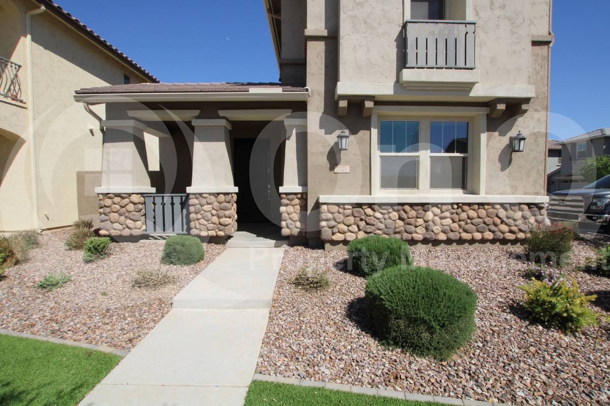 House for rent at 2171 S Wallrade Lane, Gilbert, AZ 85295
