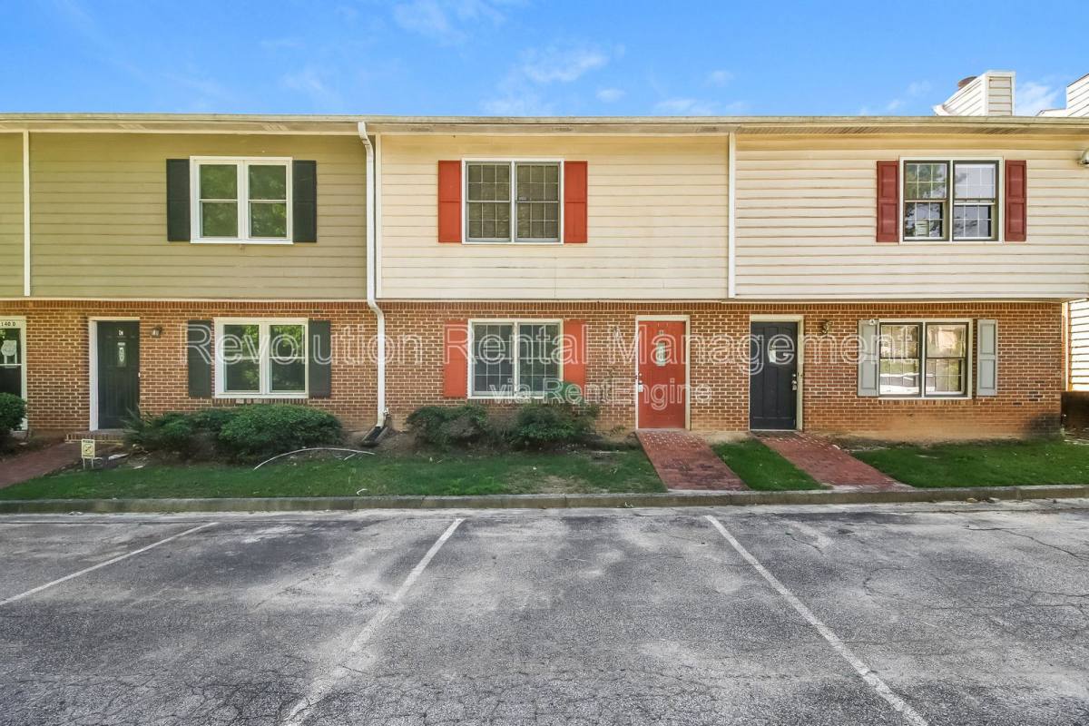 Condo for rent at 2140 Kings Gate Circle #B, Snellville, GA 30078