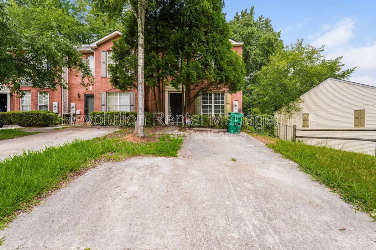 Condo for rent at 2847 Norfair Loop, Lithonia, GA 30038