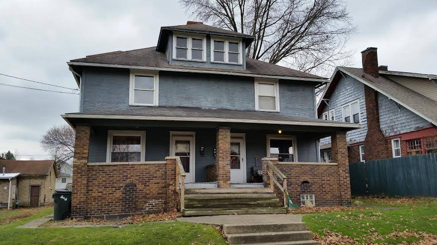 Townhouse for rent at 648 N Freedom Ave, Alliance, OH 44601