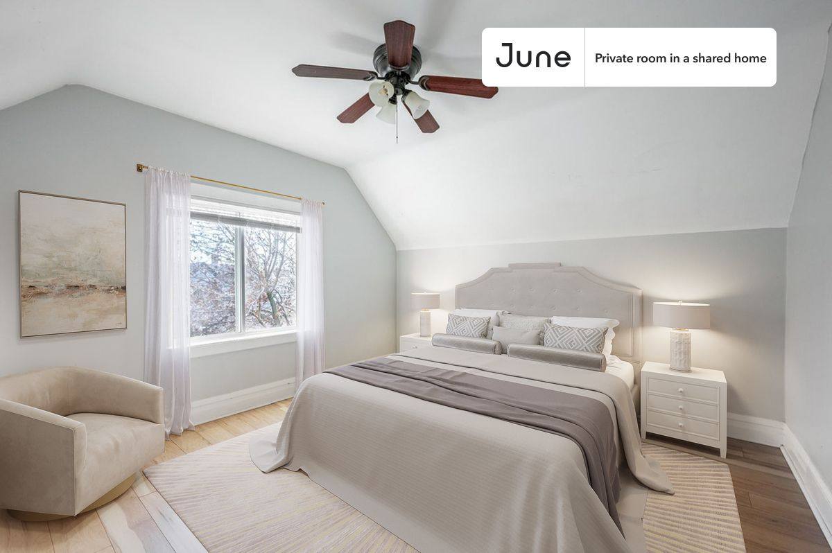Apartment for rent at 4224 N Kimball Ave #C, Chicago, IL 60618
