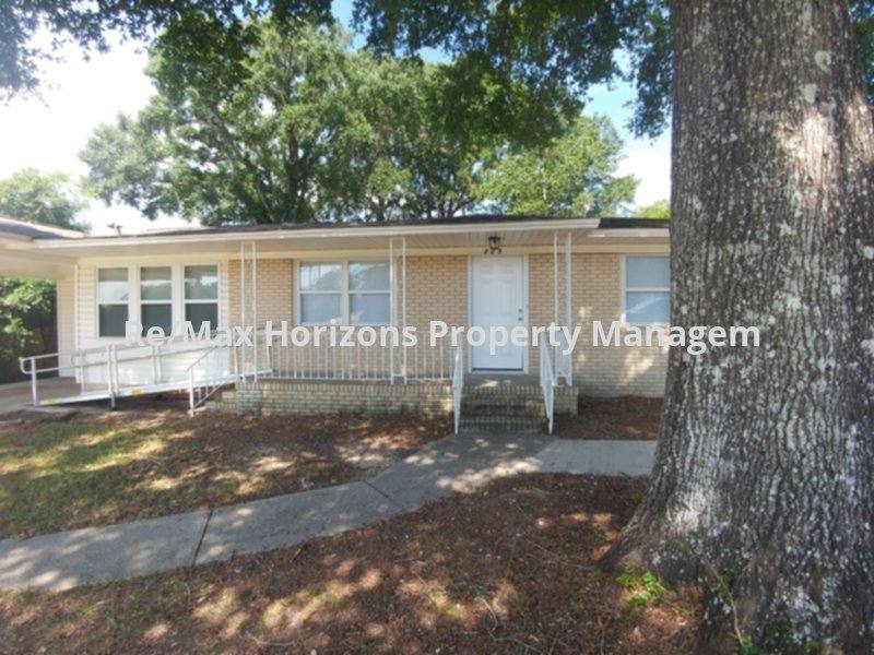 House for rent at 225 N New Warrington Rd, Pensacola, FL 32506
