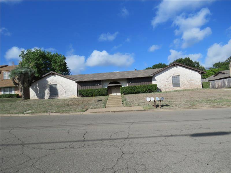 Apartment for rent at 1104 Woodland W #4, Woodway, TX 76712