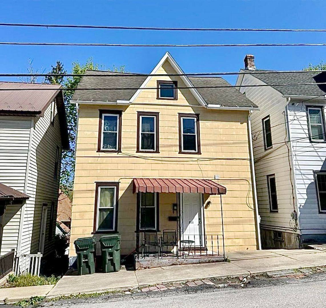 Apartment for rent at 311 E Lamb St, Bellefonte, PA 16823