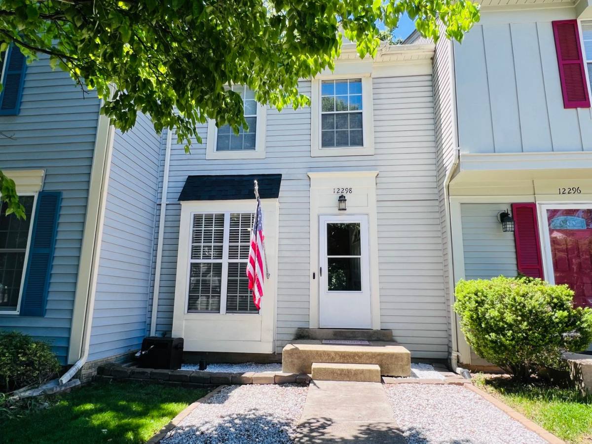 Townhouse for rent at 12298 Granada Way, Woodbridge, VA 22192