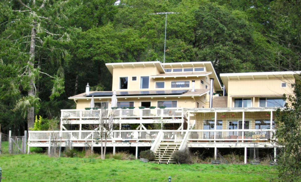 House for rent at 15195 Bittner Rd, Occidental, CA 95465
