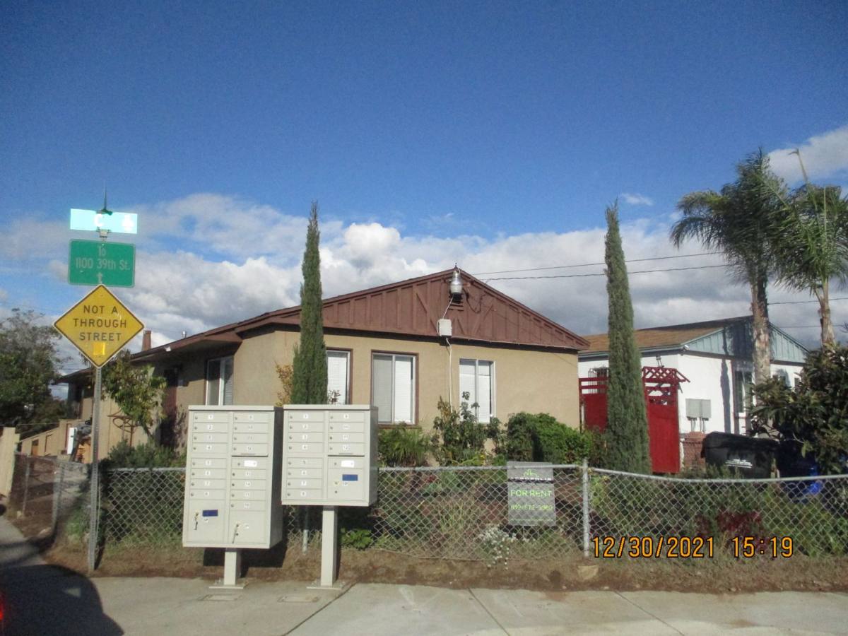 Apartment for rent at 3950-52 C St, San Diego, CA 92102