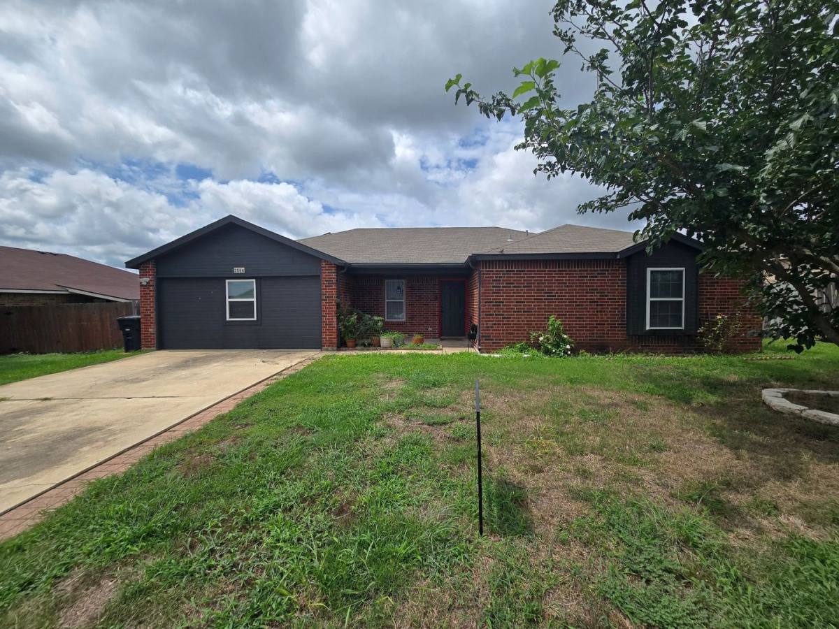 House for rent at 3504 Woodlake Dr, Killeen, TX 76549