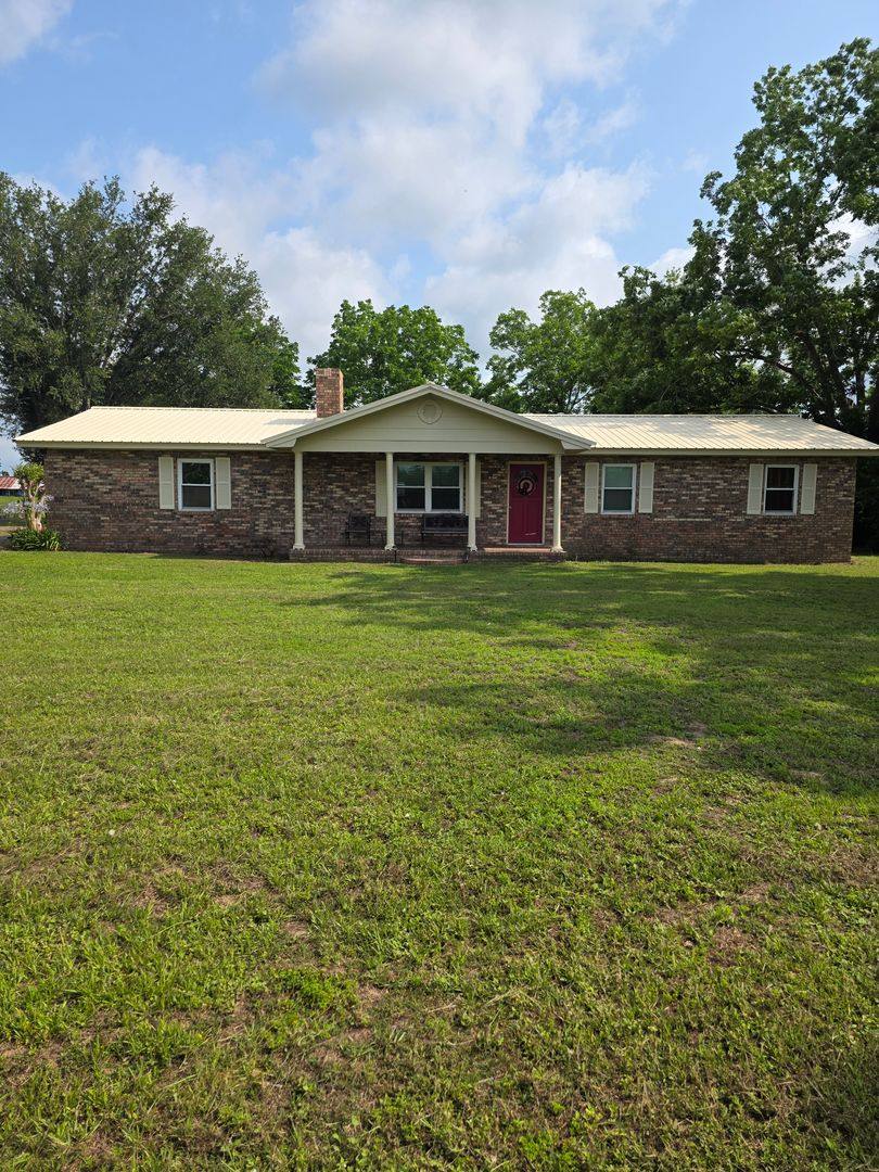 House for rent at 8806 SW Sundown Creek Rd, Greenville, FL 32331