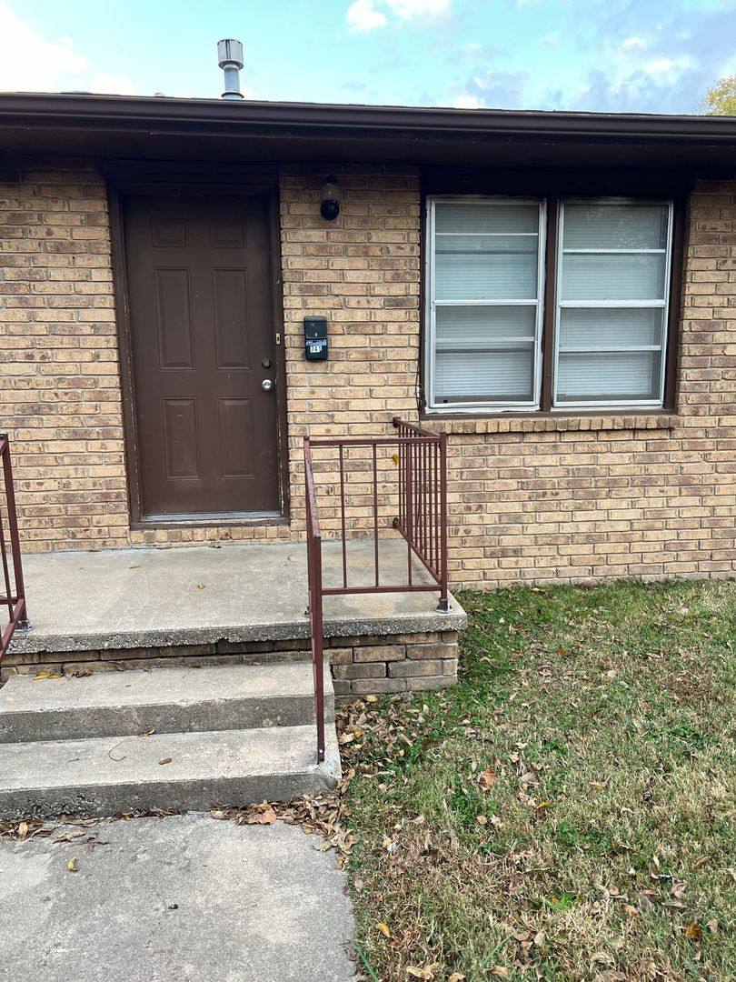 House for rent at 743 S Nettleton Ave, Springfield, MO 65806