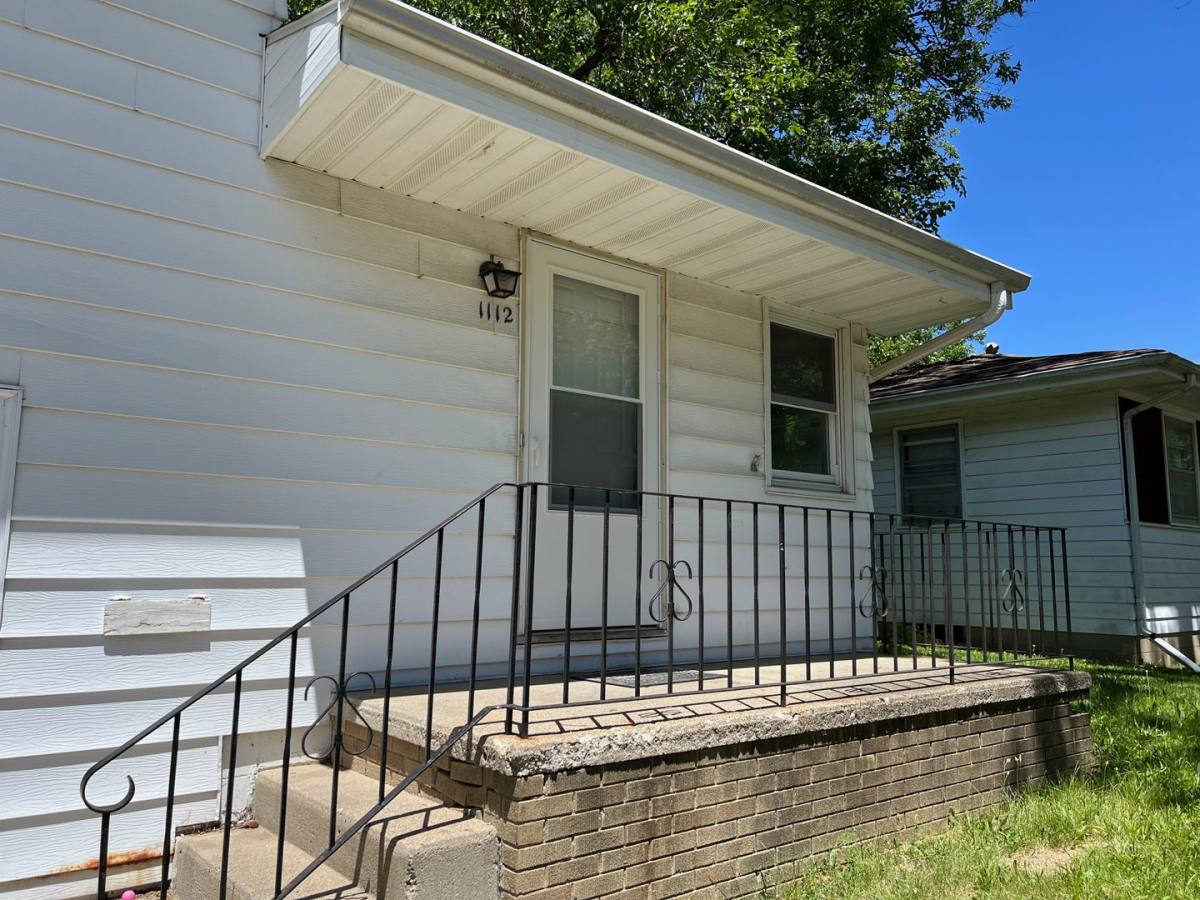 Apartment for rent at 1112-1114 Bryan St, Normal, IL 61761