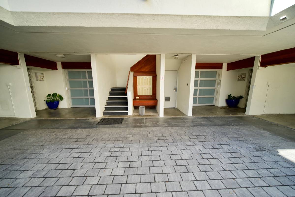 Apartment for rent at 1926 Ivy St, San Mateo, CA 94403