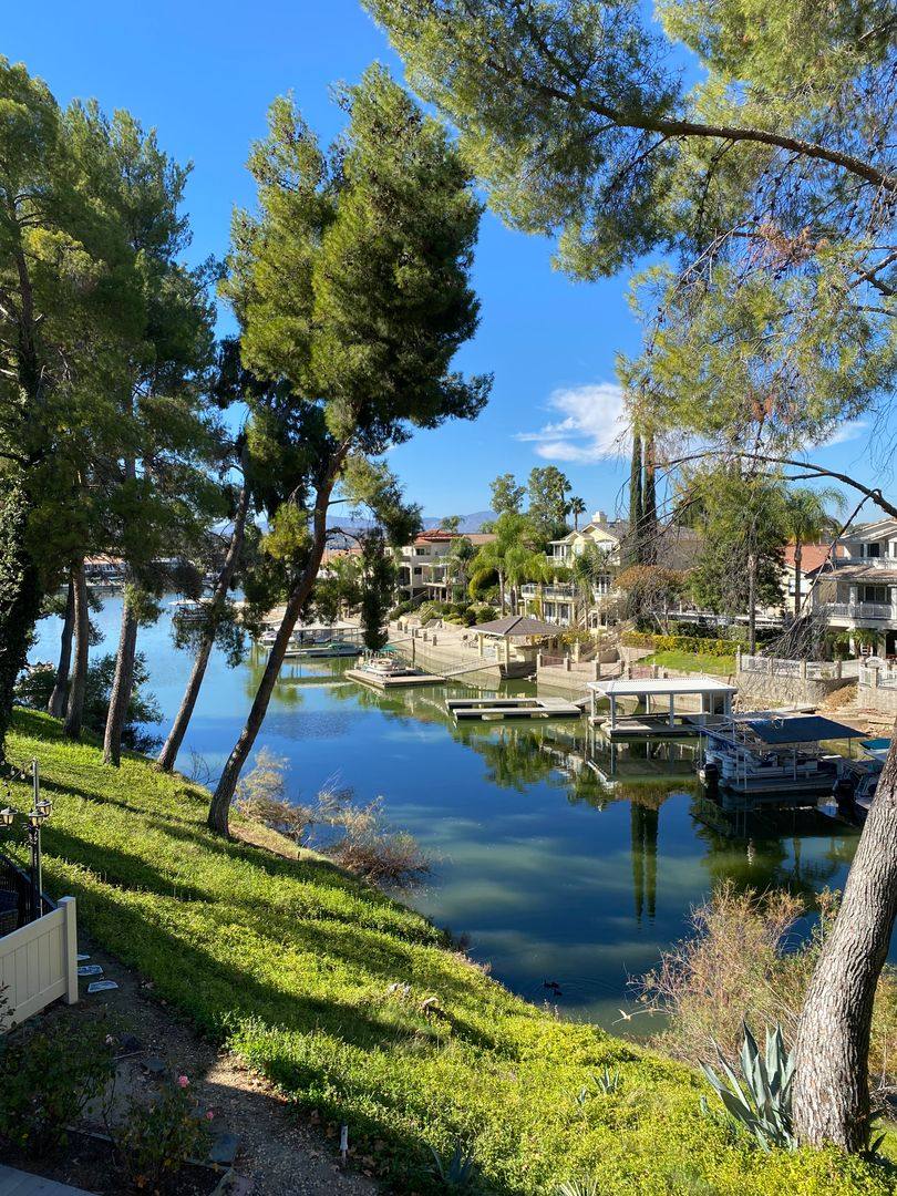 Condo for rent at 24311 Canyon Lake Dr N, Menifee, CA 92587