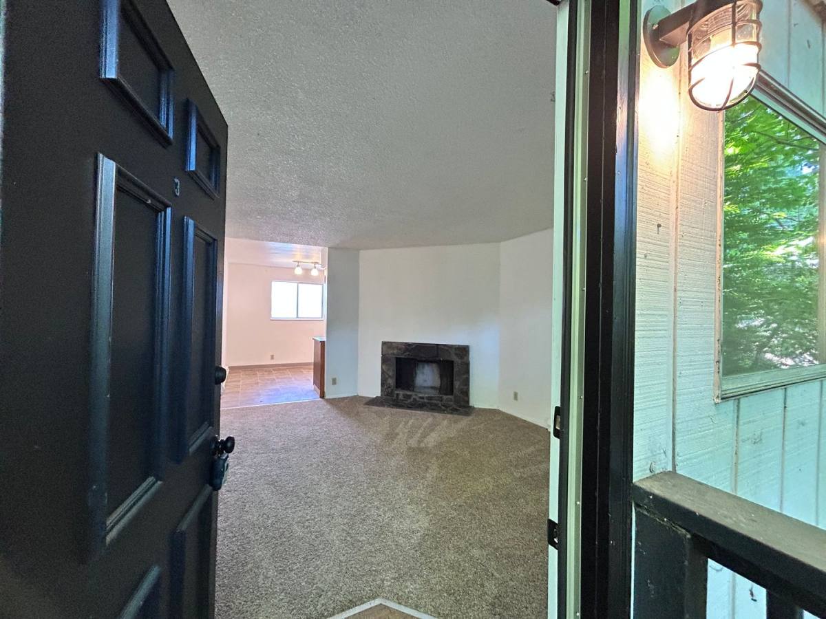 Apartment for rent at 8040 SW 19th Ave, Portland, OR 97219