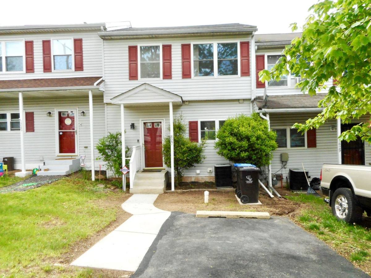 Townhouse for rent at 827 High St, Norristown, PA 19401