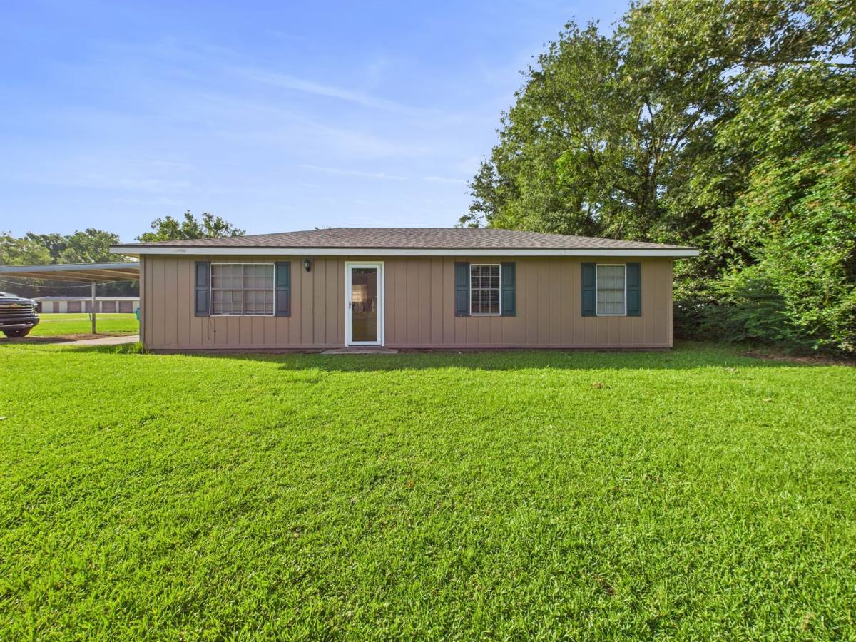 House for rent at 134 Midway Lane, Opelousas, LA 70570