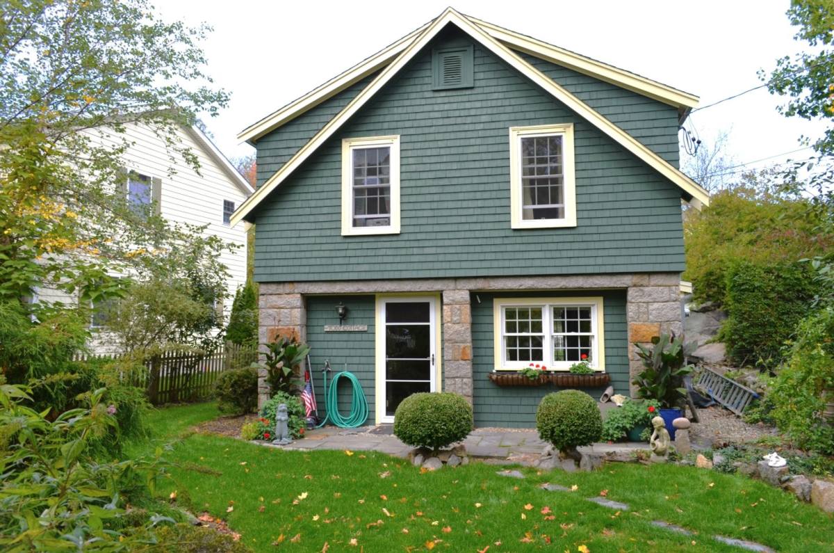 House for rent at 1B Pigeon Hill Court, Rockport, MA 01966