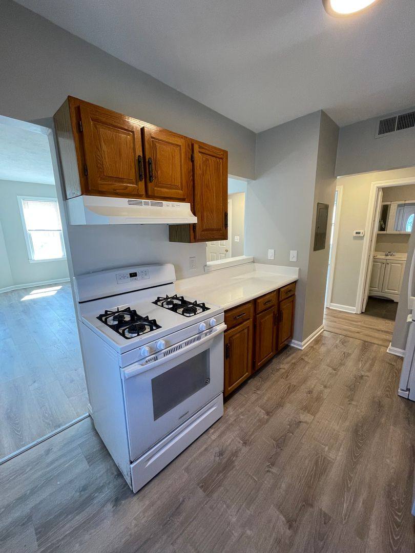 Apartment for rent at 72 Cabot, Beverly, MA 01915