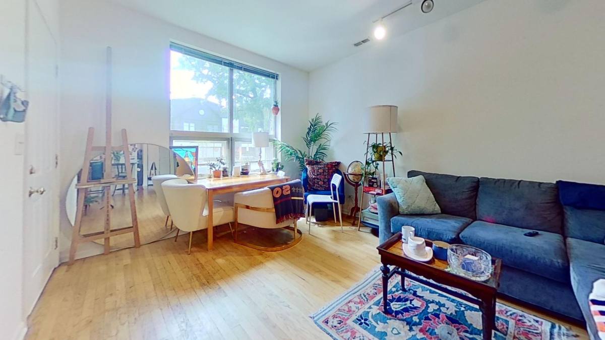 Apartment for rent at 2543 N Southport Ave, Chicago, IL 60614