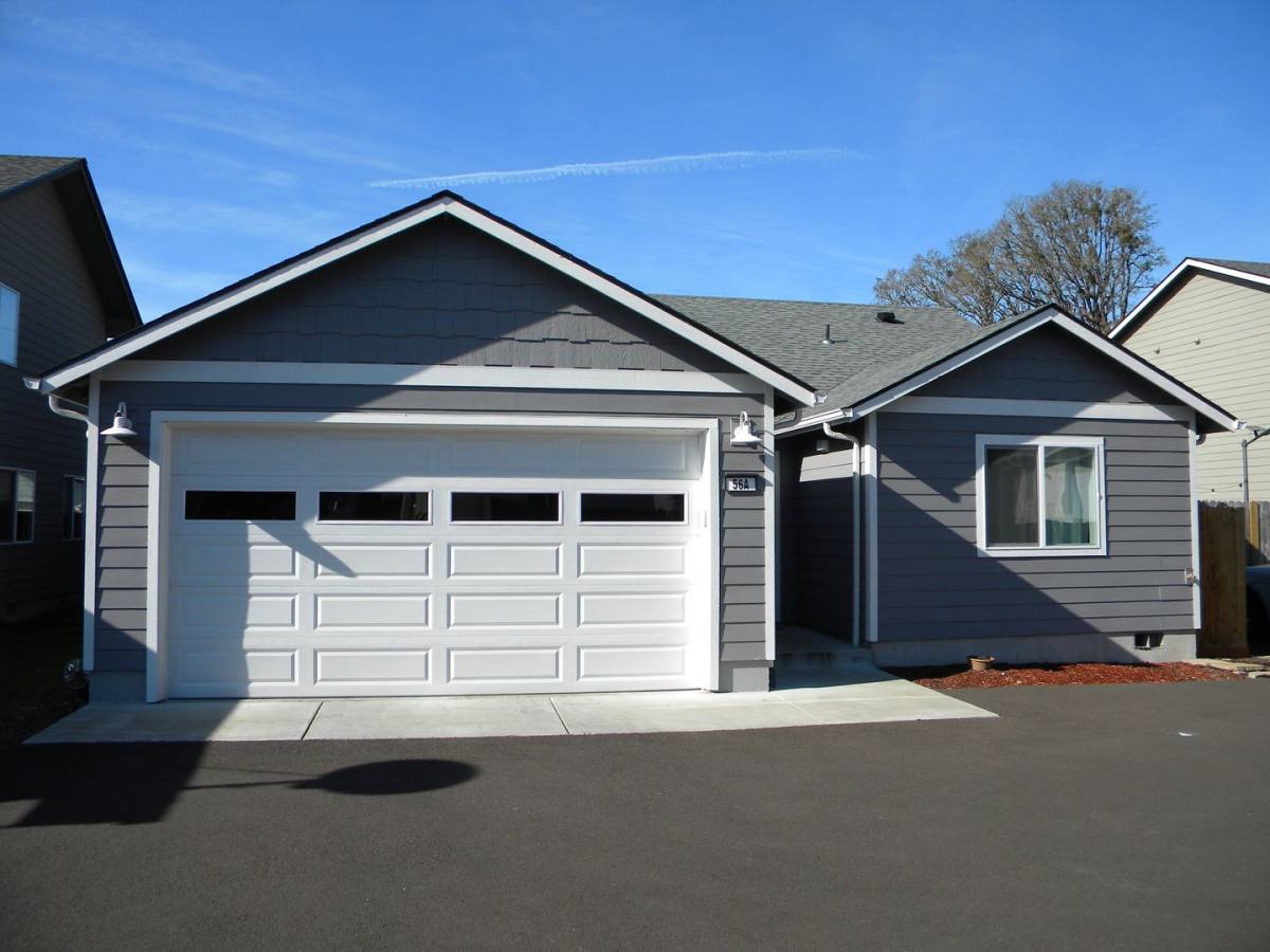 House for rent at 56A Oak Terrace Dr, Lebanon, OR 97355