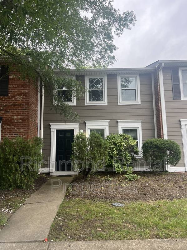 Townhouse for rent at 9332 Gildenfield Court, Henrico, VA 23294