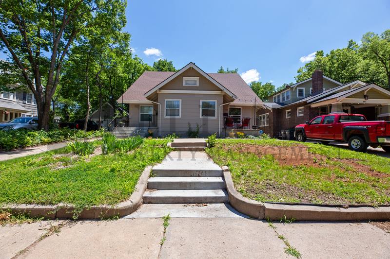 Apartment for rent at 448 N Fountain St, Wichita, KS 67208