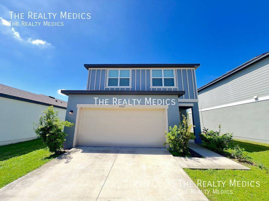 House for rent at 35202 Daisy Meadow Loop, Zephyrhills, FL 33541