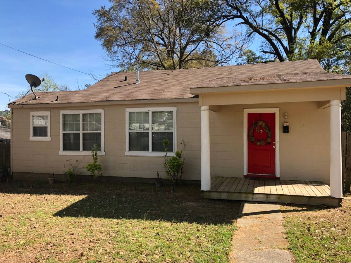 House for rent at 833 Evangeline, Shreveport, LA 71106