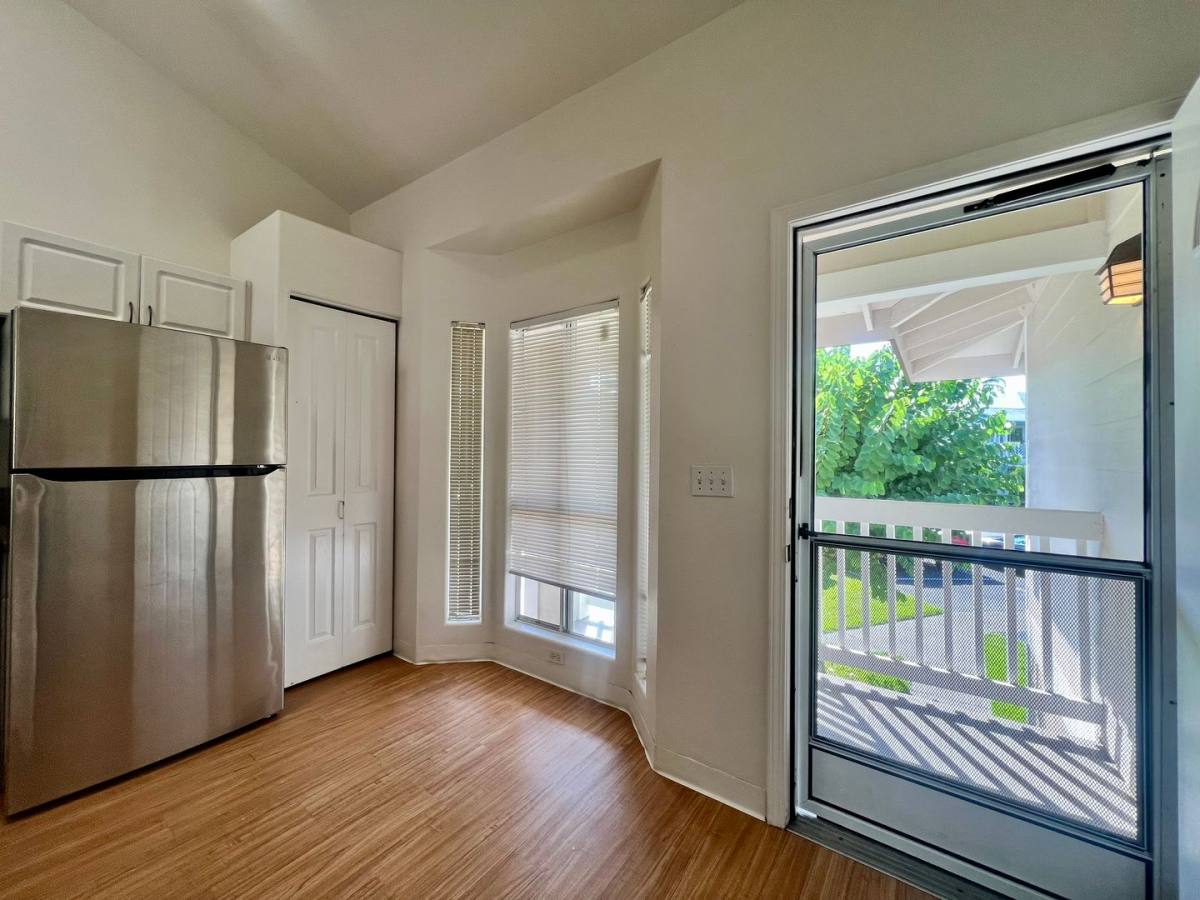Condo for rent at 75-6081 Alii Dr, Kailua Kona, HI 96740
