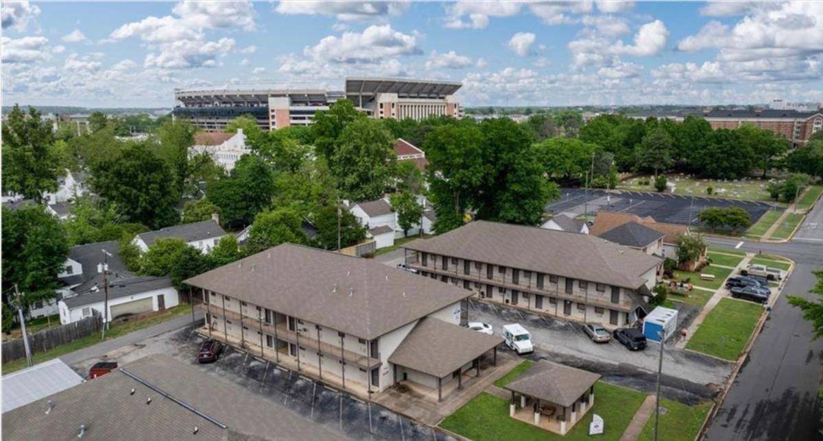 Apartment for rent at 1212 12th St, Tuscaloosa, AL 35401