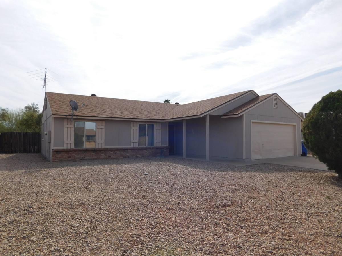 House for rent at 1101 N Kenneth Court, Chandler, AZ 85226