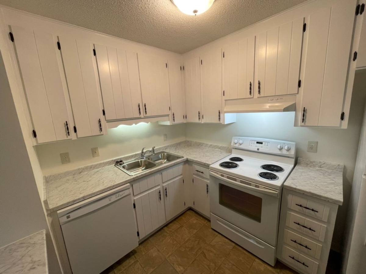 Apartment for rent at 2817 Okelly St, Raleigh, NC 27607