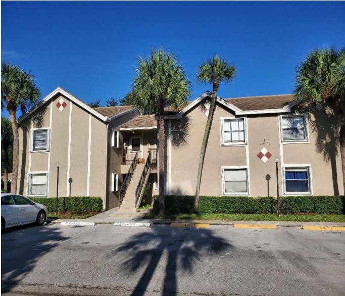 Apartment for rent at 9665 Riverside Dr, Coral Springs, FL 33071