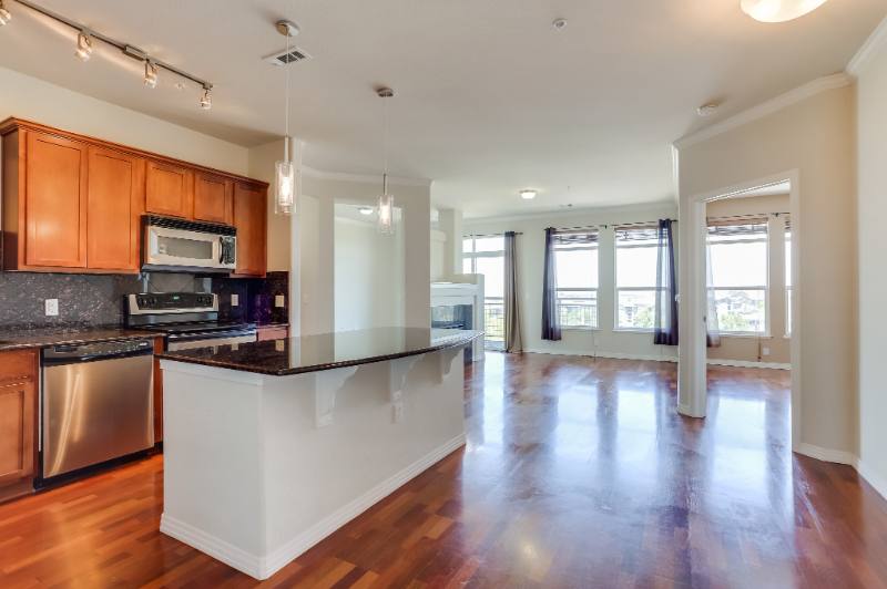 10176 Park Meadows Dr #2305, Lone Tree, CO 80124