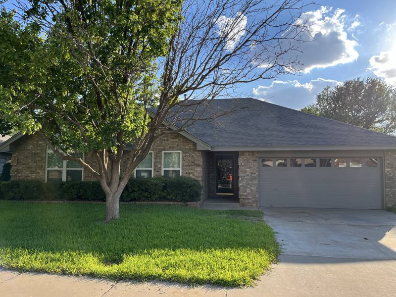 House for rent at 3403 Crestmont Dr, Midland, TX 79707