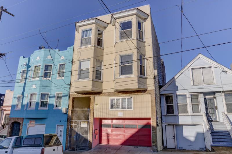 Apartment for rent at 435 Brazil Ave, San Francisco, CA 94112