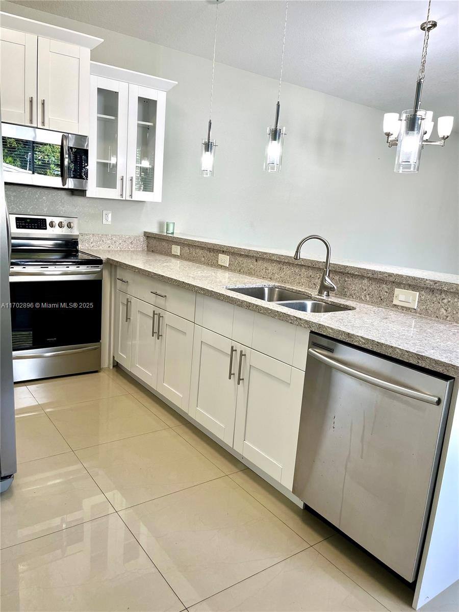 Townhouse for rent at 1125 NW 2nd Ave #A, Fort Lauderdale, FL 33311