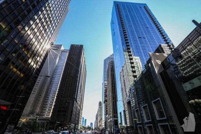 Apartment for rent at 201 N Garland #3707, Chicago, IL 60601