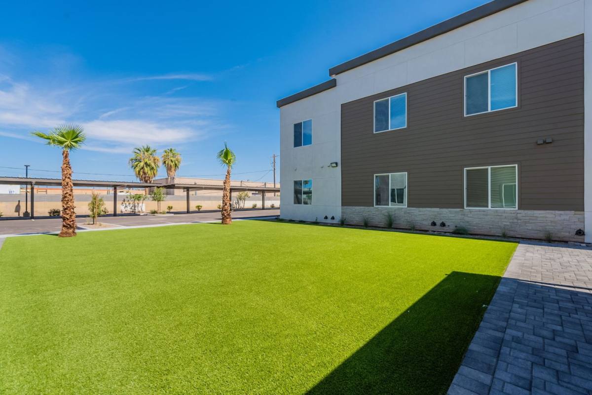 4439 W Palmaire Ave, Glendale, AZ 85301 - Apartment for Rent - Image 10