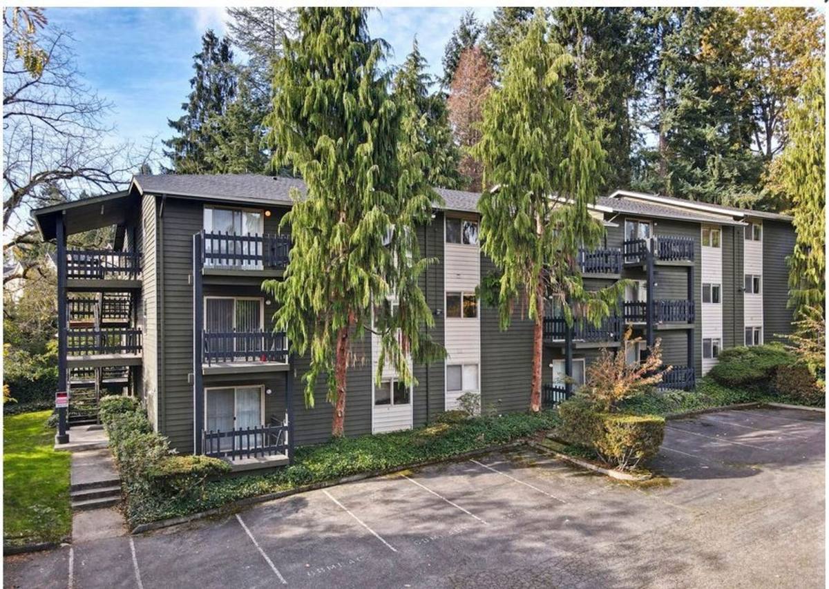 Apartment for rent at 10735 Ross Rd, Bothell, WA 98011