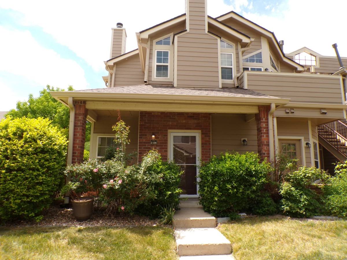 Condo for rent at 4760 S Wadsworth Blvd, Littleton, CO 80123