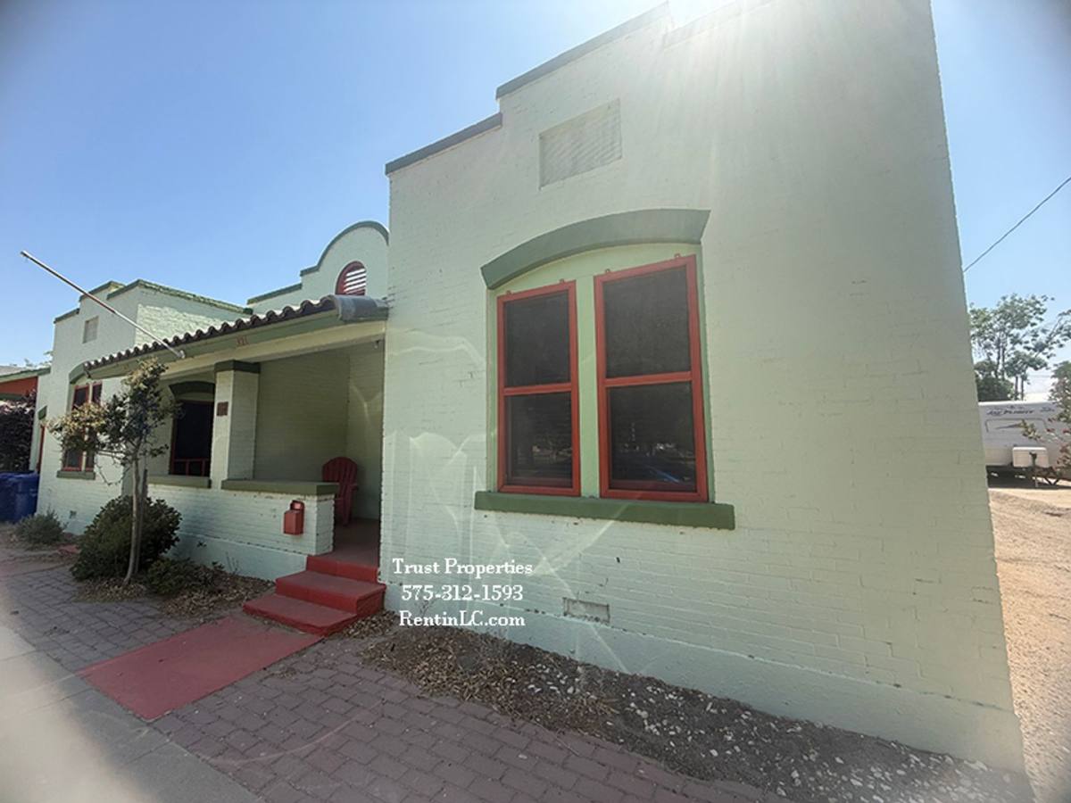 Apartment for rent at 319 N Miranda, Las Cruces, NM 88005