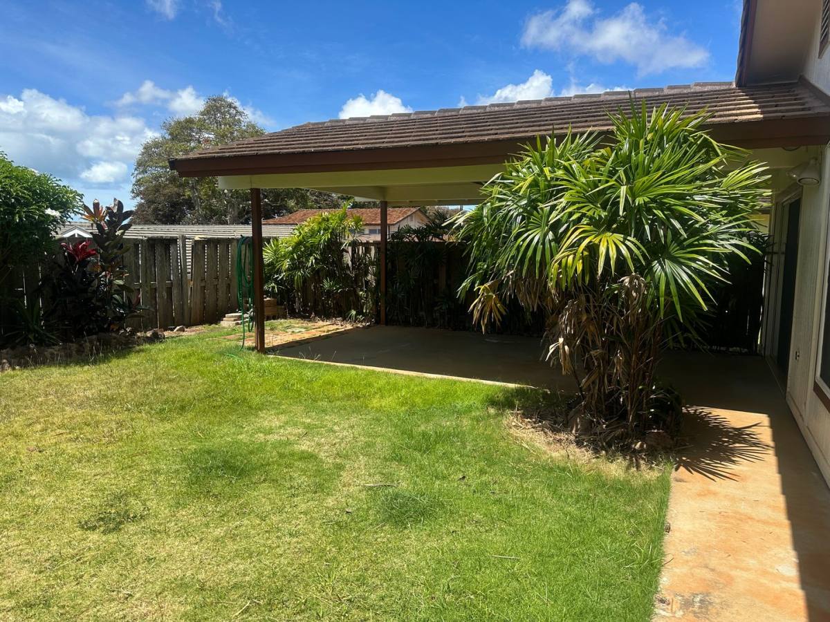 House for rent at 94-1119 Pulai St, Waipahu, HI 96797