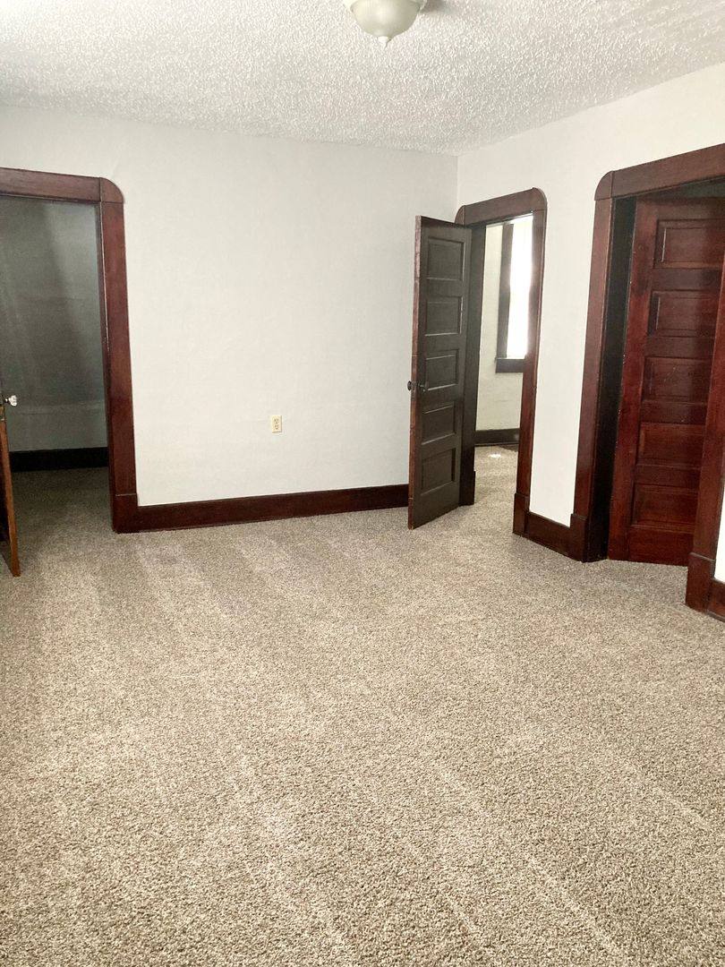 Apartment for rent at 1109 4th Ave, Dodge City, KS 67801