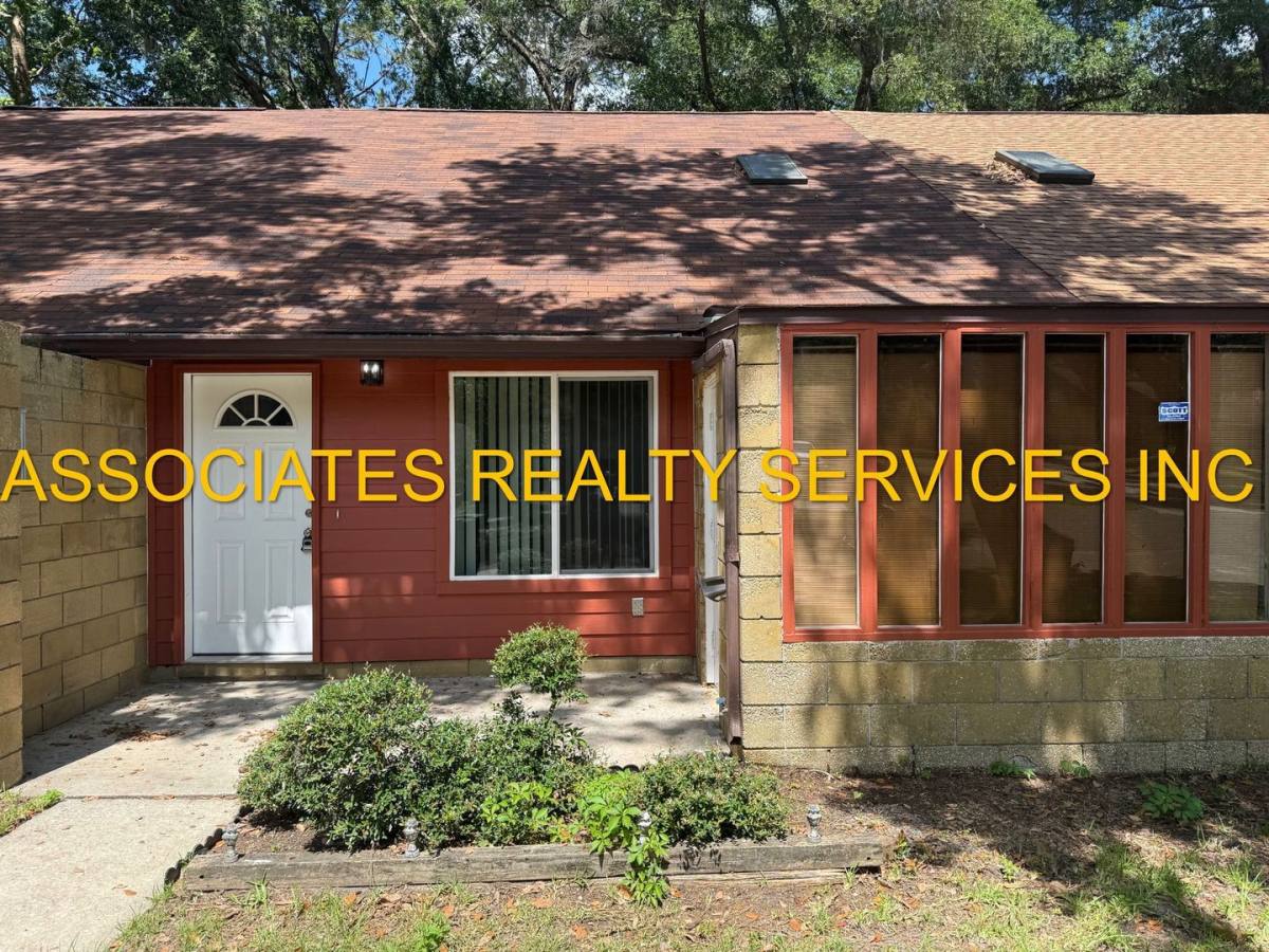 Apartment for rent at 4708 SW 67th Terrace, Gainesville, FL 32608